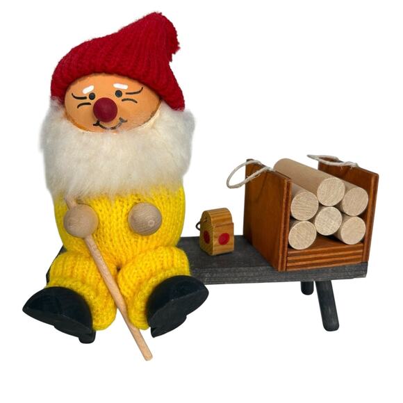 Vintage Swedish Wooden Gnome Figurine Tomte Elf Handmade Sweden Knit Hat Yellow - Picture 1 of 8